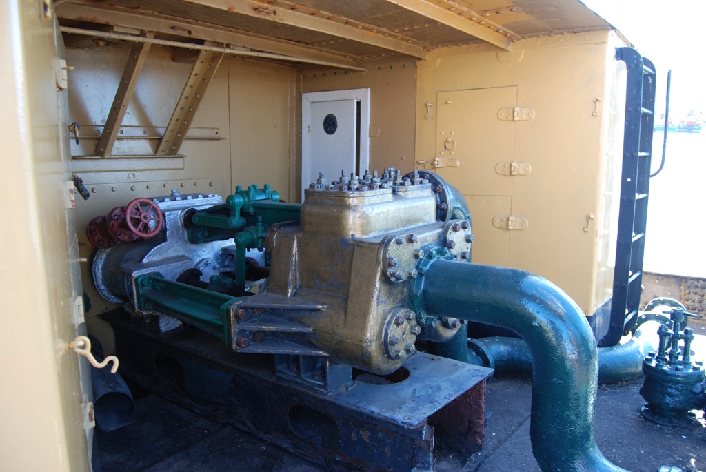 Steam powered water pump